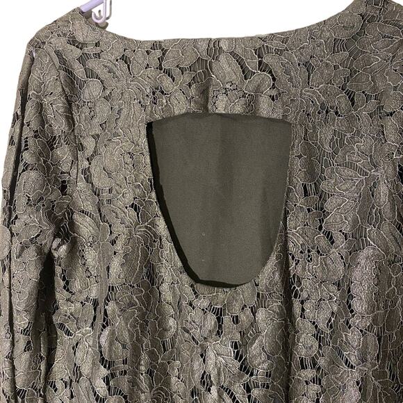 Chaser Gray Lace Eyelash Trim Cut Out Office Attire Formal Blouse Women SZ M - Picture 6 of 6